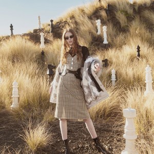 OZLANA AU 时尚皮草大衣 灰色外壳灰色大理石纹狐狸毛 AU192045